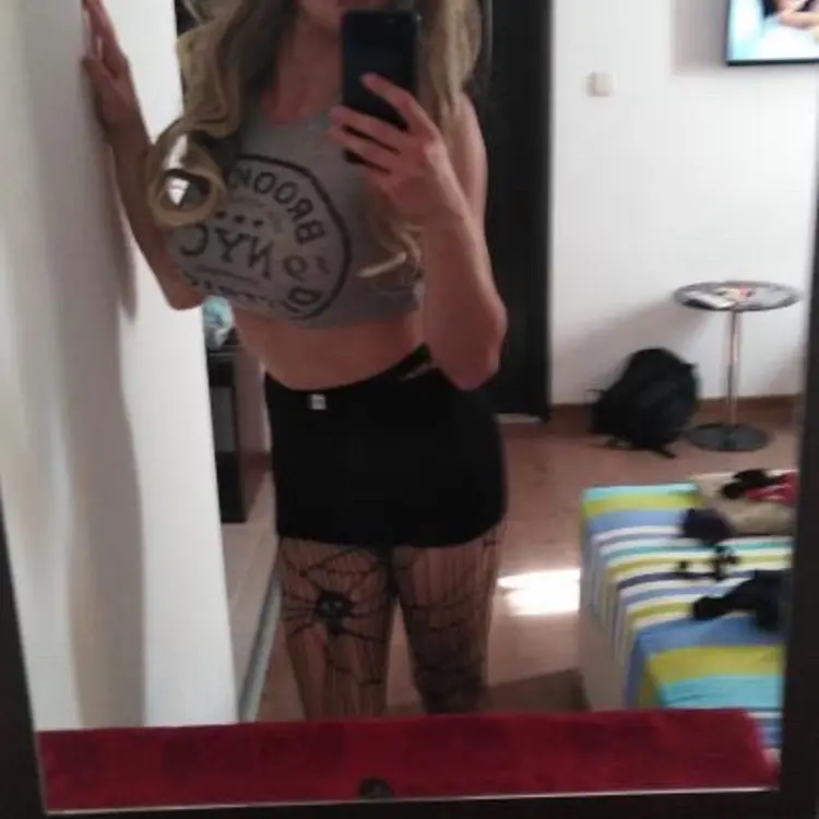 Photo #2594937