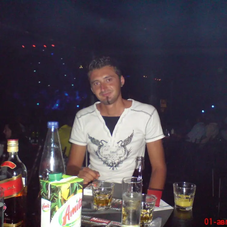 Photo #1453073