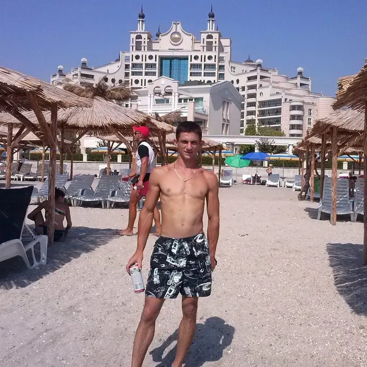 Photo #1471893