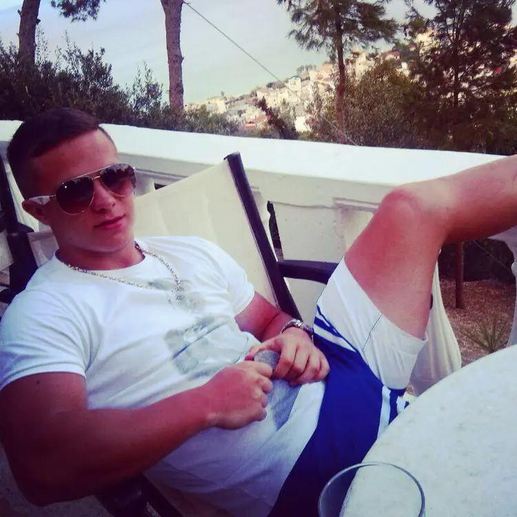 Photo #1556062