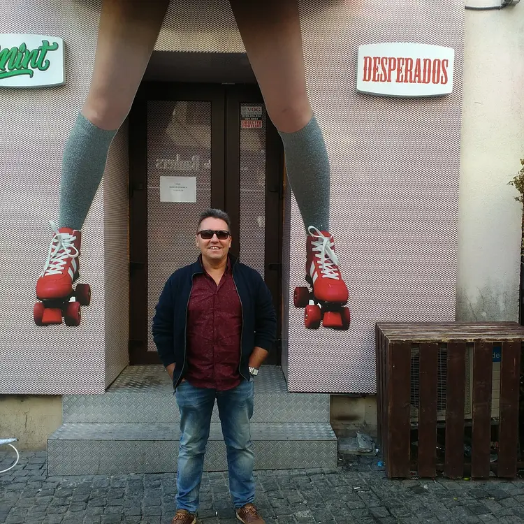 Photo #2235544
