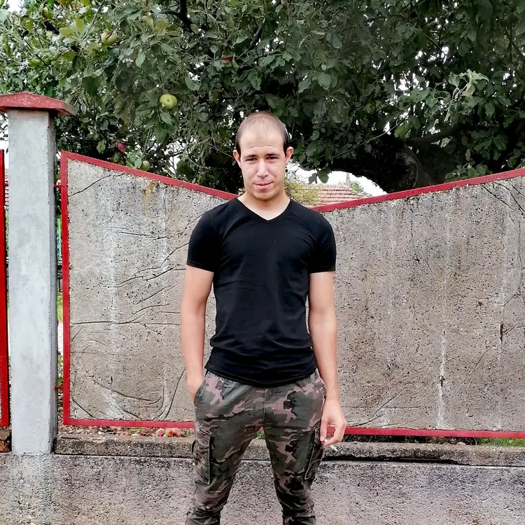 Photo #2209462