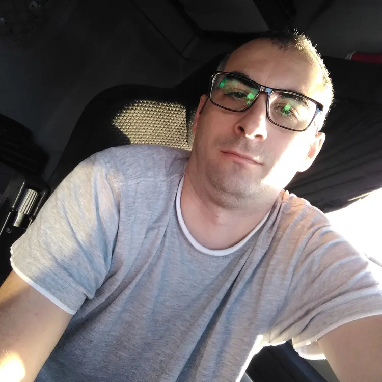Photo #2210178